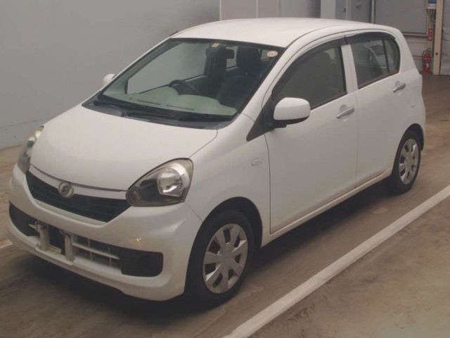 9121 Daihatsu Mira e s LA300S 2014 г. (TAA Kantou)